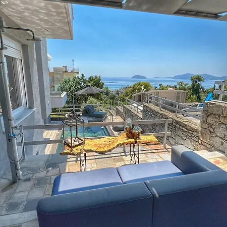 Thalia Villa *